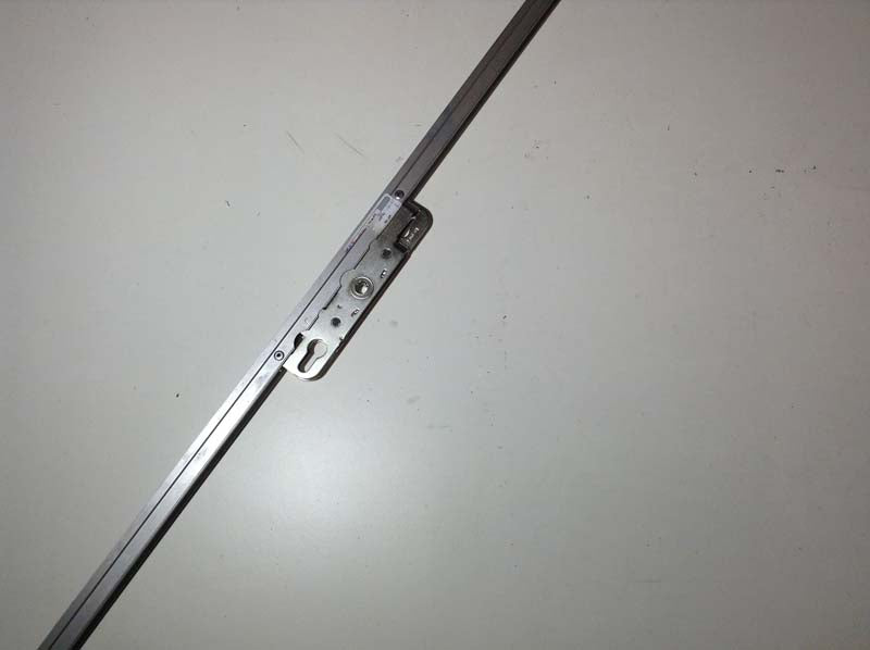 GU 934 schuifpui slot