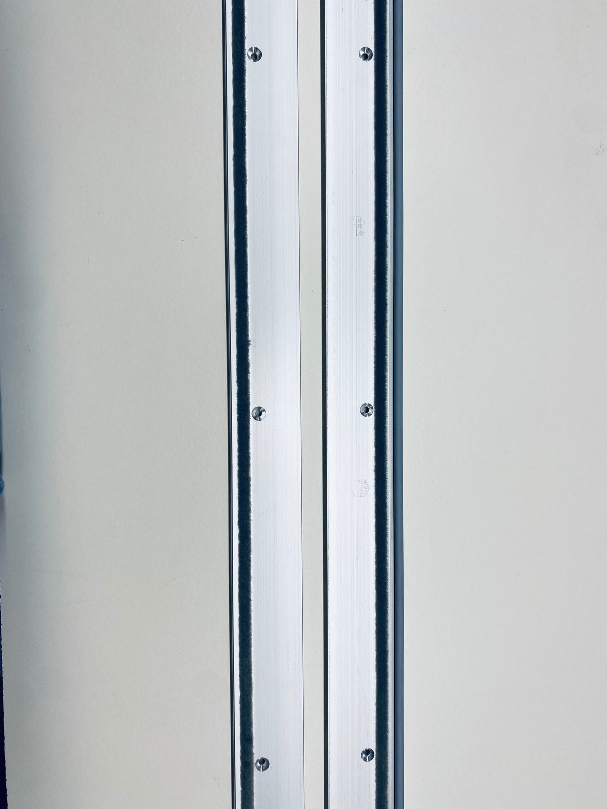 Schuifpui middenstijl afsluiter MacoSafe 2500MM (2e generatie)