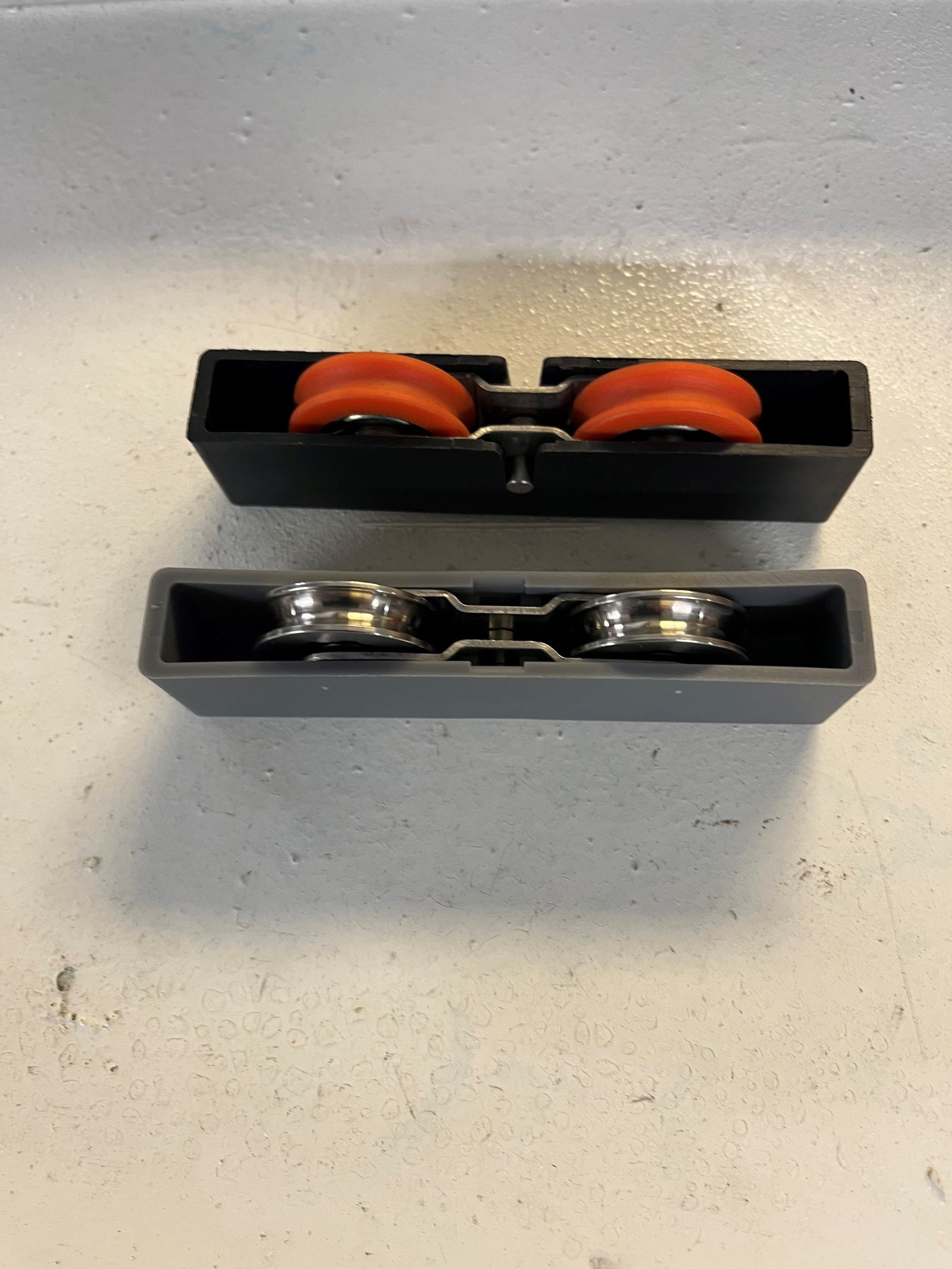 ACVG 110 RVS vs nylon wielen: het verschil dat u dagelijks merkt